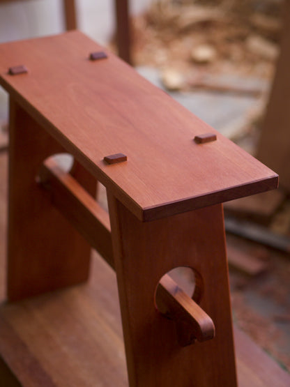 Moon-gate Stool