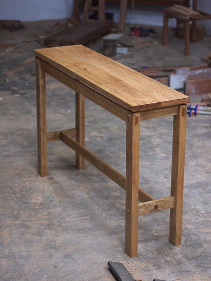 Floating Table